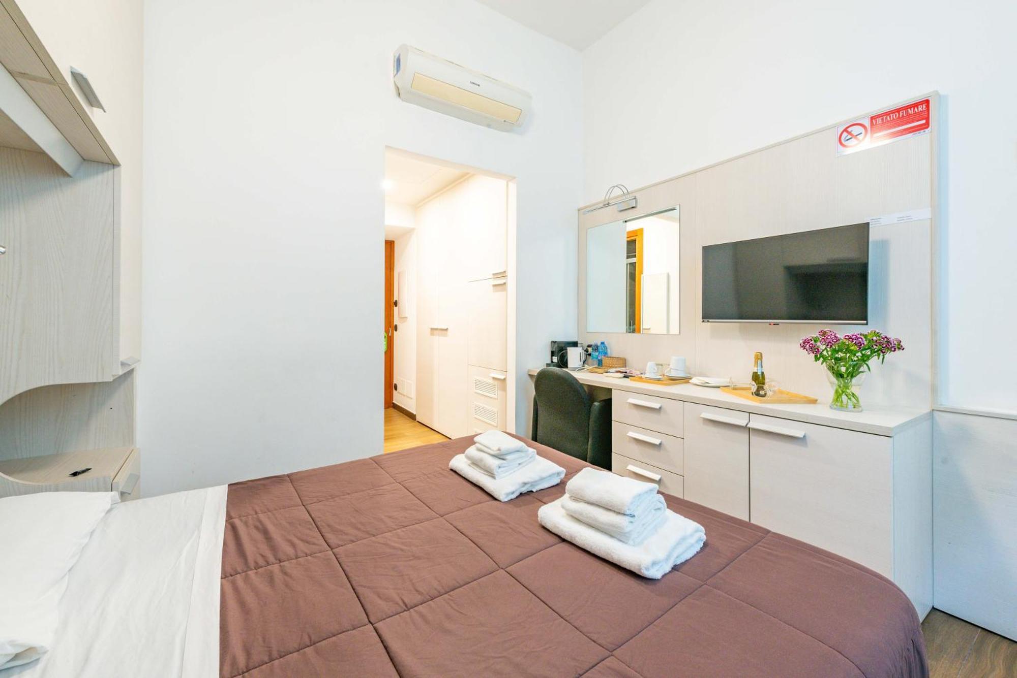 Andenis Tiber House Hotel Rome Buitenkant foto