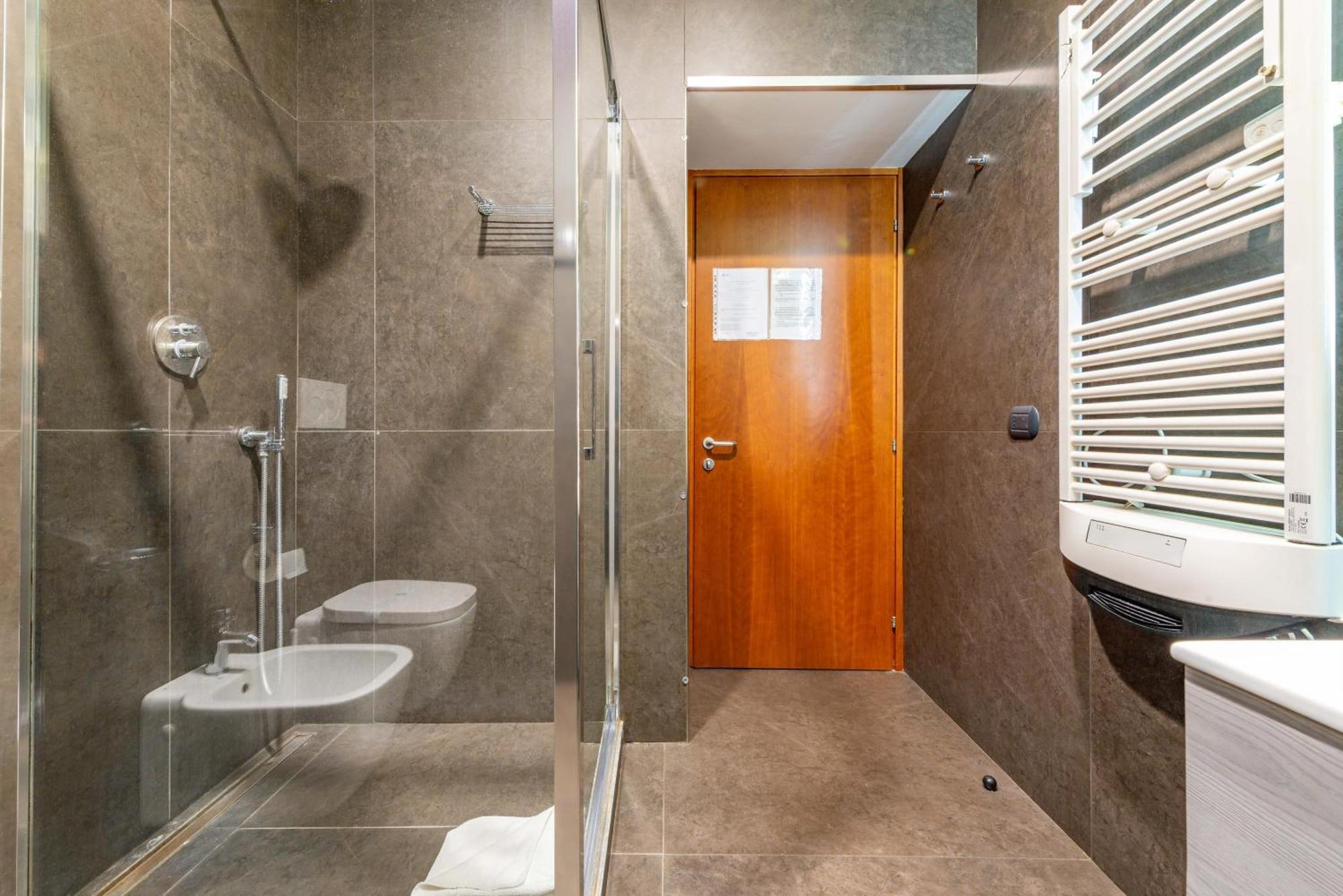 Andenis Tiber House Hotel Rome Buitenkant foto
