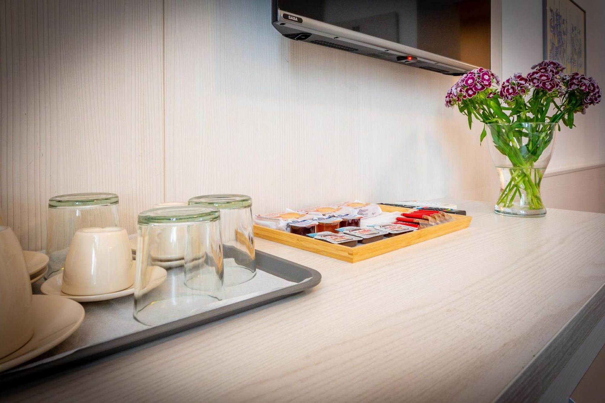 Andenis Tiber House Hotel Rome Buitenkant foto